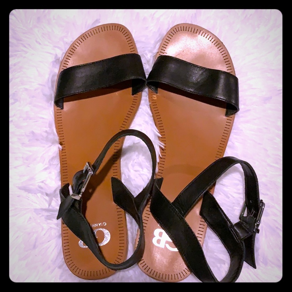 Black leather sandals